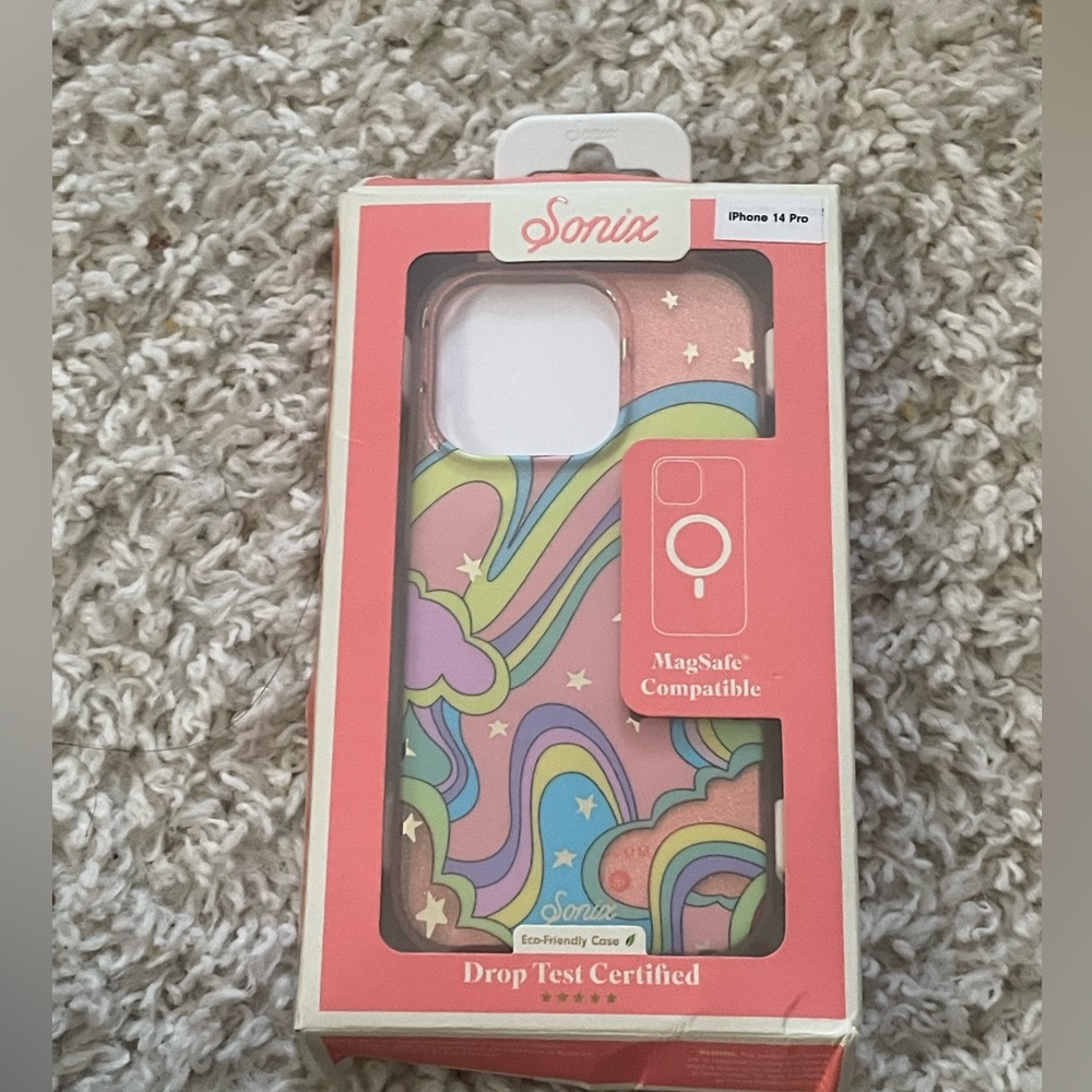 iPhone 14 Pro Case - Picture 4 of 7